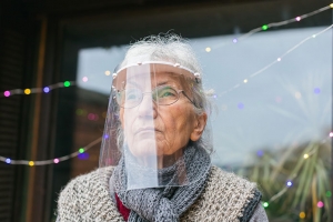 Jak wybrać przyłbicę na nos?